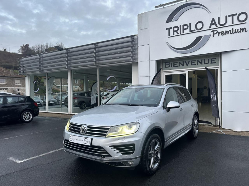 Photo 3 de l'offre de VOLKSWAGEN TOUAREG 3.0 V6 TDI BLUEMOTION - 262 - BV TIPTRONIC  R-LINE 4MOTION GPS   CAMERA AR   TOIT O à 30990€ chez Triplo auto