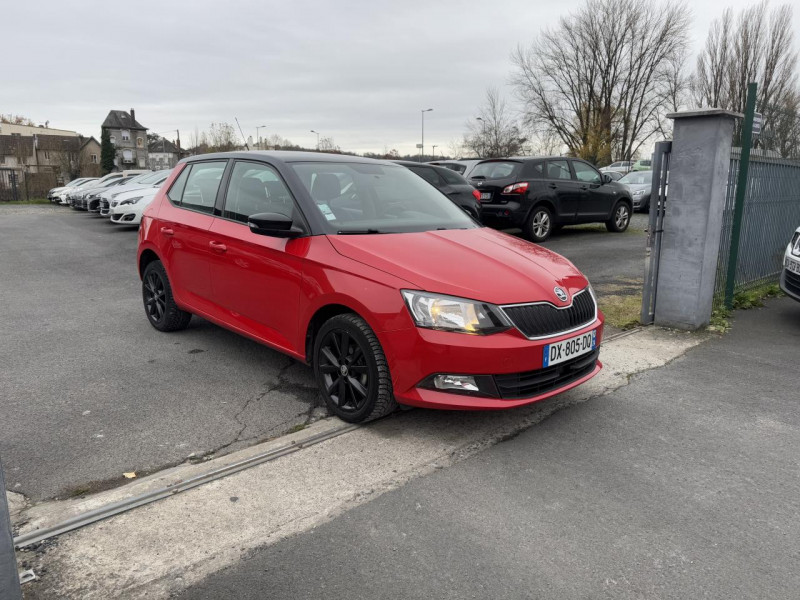 Photo 7 de l'offre de SKODA FABIA 1.2 TSI - 90 GREENTEC AMBITION CLIM   RADAR AR à 10990€ chez Triplo auto