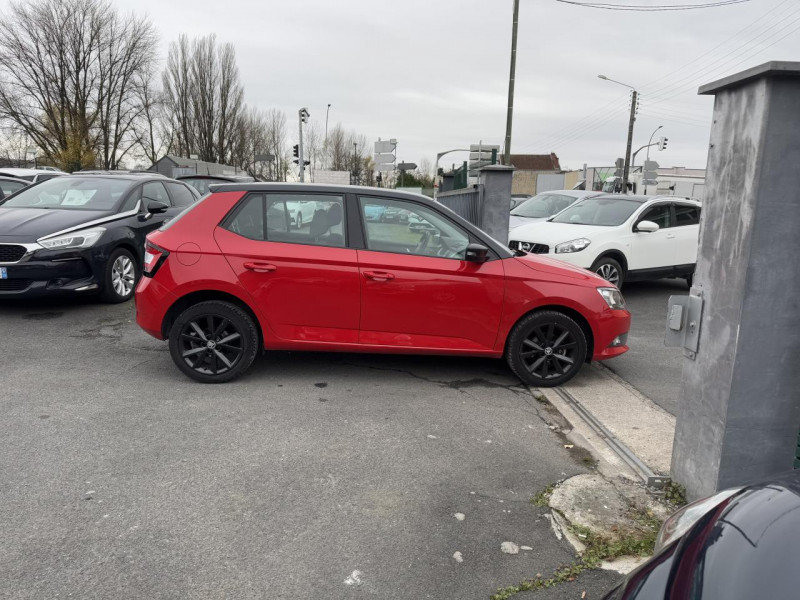 Photo 6 de l'offre de SKODA FABIA 1.2 TSI - 90 GREENTEC AMBITION CLIM   RADAR AR à 10990€ chez Triplo auto