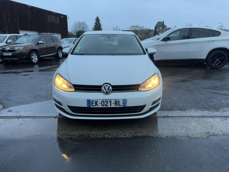 Photo 8 de l'offre de VOLKSWAGEN GOLF 1.6 TDI CR FAP BLUEMOTION - 105 BVA TRENDLINE   CLIM à 10990€ chez Triplo auto