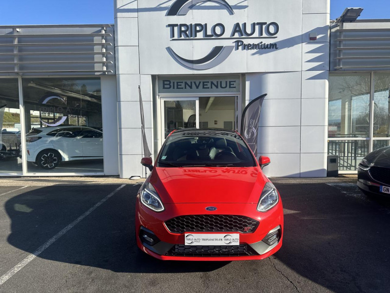 Photo 2 de l'offre de FORD FIESTA 1.5 ECOBOOST - 200 ST PREMIERE MAIN   SUIVI FORD   GPS   CAMERA AR   TOIT OUVRANT à 22990€ chez Triplo auto