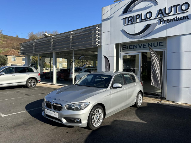 Photo 3 de l'offre de BMW SERIE 1 120D XDRIVE - BVA  URBANCHIC CLIM   RADAR AR à 16990€ chez Triplo auto