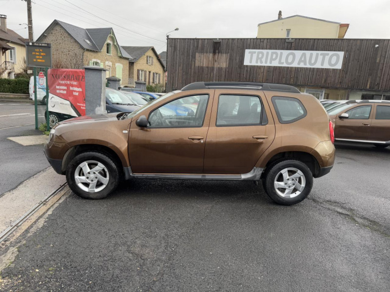 Photo 2 de l'offre de DACIA DUSTER 1.5 DCI FAP - 110 LAURéATE PLUS   CLIM à 8990€ chez Triplo auto