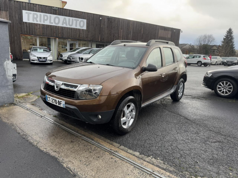 Dacia DUSTER 1.5 DCI FAP - 110 LAURéATE PLUS   CLIM DIESEL MARRON FONCE Occasion à vendre