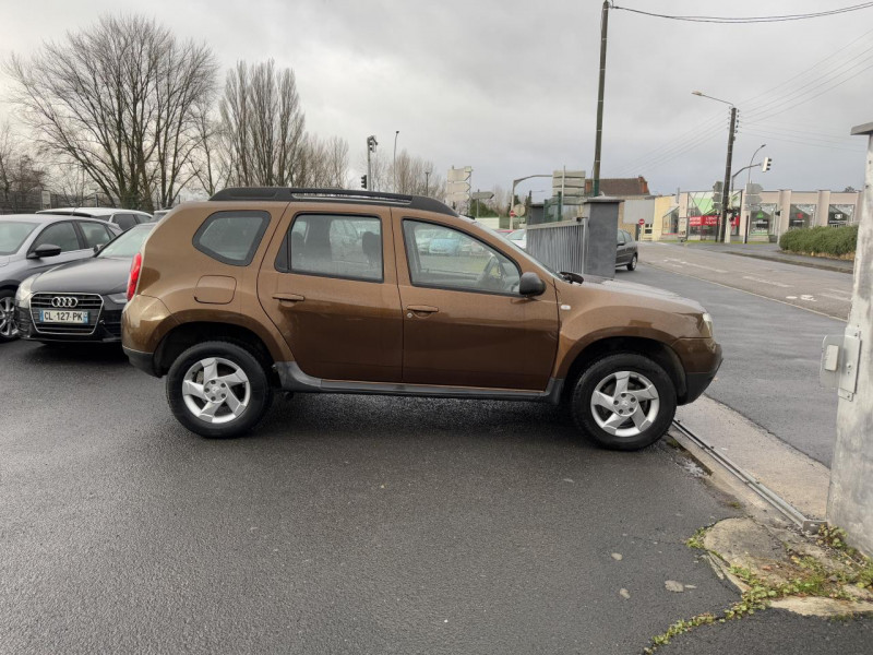 Photo 6 de l'offre de DACIA DUSTER 1.5 DCI FAP - 110 LAURéATE PLUS   CLIM à 8990€ chez Triplo auto