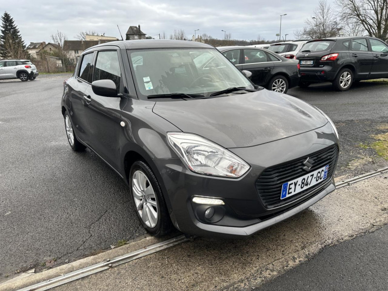 Photo 24 de l'offre de SUZUKI SWIFT 1.2 DUALJET PRIVILèGE CLIM   CAMERA AR à 11990€ chez Triplo auto