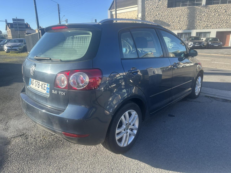 Photo 20 de l'offre de VOLKSWAGEN GOLF PLUS 2.0 TDI CR FAP - 140 CARAT CLIM   RADAR AR à 9990€ chez Triplo auto