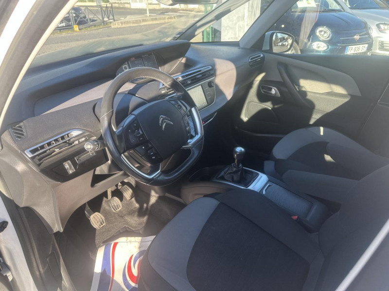 Photo 14 de l'offre de CITROEN C4 PICASSO 1.6 E-HDI FAP - 115 INTENSIVE GPS   CLIM   ATTELAGE à 8490€ chez Triplo auto