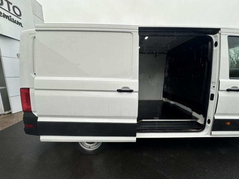 Photo 12 de l'offre de VOLKSWAGEN CRAFTER 30 L3H3 2.0 TDI - 140 FOURGON VAN BUSINESS TVA RECUPERABLE   GPS   CAMERA A R à 28990€ chez Triplo auto