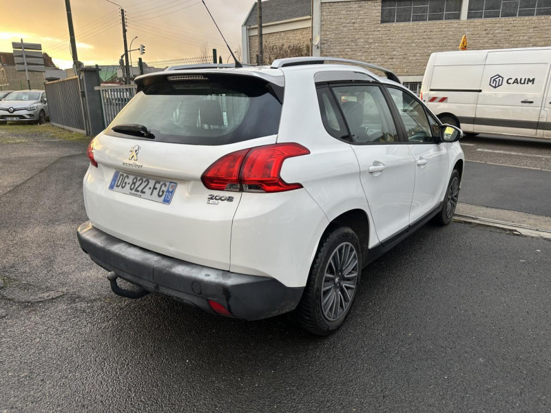 Photo 23 de l'offre de PEUGEOT 2008 1.6 E-HDI FAP - 92 ALLURE CLIM   ATTELAGE à 6490€ chez Triplo auto