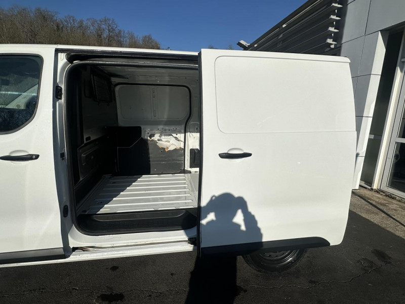 Photo 28 de l'offre de CITROEN JUMPY M 2.0 BLUEHDI - 180 BVA CLUB TVA RECUPERABLE   GPS   RADAR AR à 15990€ chez Triplo auto