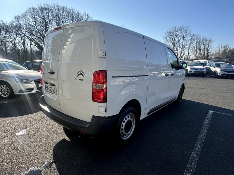 Photo 7 de l'offre de CITROEN JUMPY M 2.0 BLUEHDI - 180 BVA CLUB TVA RECUPERABLE   GPS   RADAR AR à 15990€ chez Triplo auto