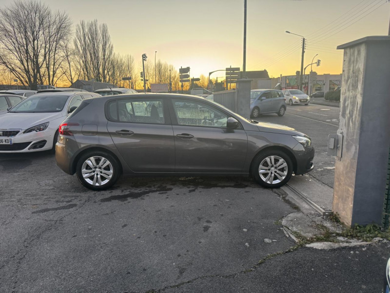 Photo 6 de l'offre de PEUGEOT 308 1.5 BLUEHDI S&S - 130 BVA ACTIVE BUSINESS GPS   RADAR AR   CLIM à 11490€ chez Triplo auto