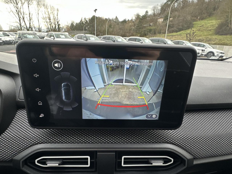 Photo 22 de l'offre de DACIA JOGGER 5 PL 1.0 ECO-G - 100 EXPRESSION TVA RECUPERABLE   CARPLAY   CAMERA AR  à 20990€ chez Triplo auto