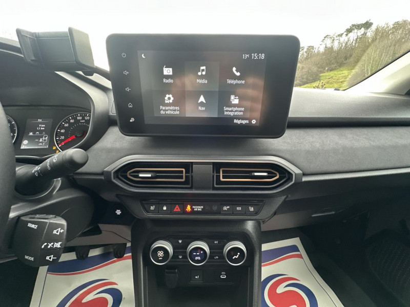 Photo 17 de l'offre de DACIA JOGGER 7 PL  1.0 ECO-G - 100 EXTRêME   TVA RECUPERABLE   CARPLAY   CAMERA AR à 21990€ chez Triplo auto