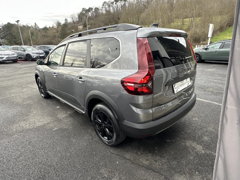 Photo 5 de l'offre de DACIA JOGGER 7 PL  1.0 ECO-G - 100 EXTRêME   TVA RECUPERABLE   CARPLAY   CAMERA AR à 21990€ chez Triplo auto