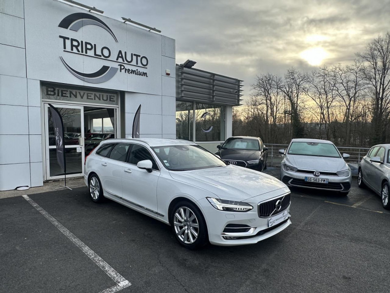 Photo 1 de l'offre de VOLVO V90 D4 - 190 - BVA GEARTRONIC  INSCRIPTION GPS   RADAR AR   SIEGES CHAUFFANTS à 18490€ chez Triplo auto