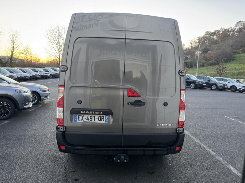 Photo 6 de l'offre de RENAULT MASTER GRAND CONFORT F3500 L3H2 2.3 ENERGY DCI - 170 - BV QUICKSHIFT 6  FOURGON GPS   CAMERA AR   AT à 22490€ chez Triplo auto