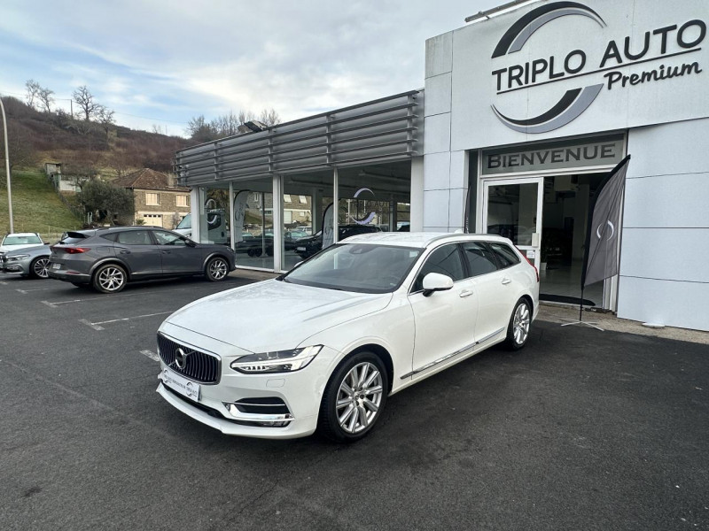 Photo 3 de l'offre de VOLVO V90 D4 - 190 - BVA GEARTRONIC  INSCRIPTION GPS   RADAR AR   SIEGES CHAUFFANTS à 18490€ chez Triplo auto