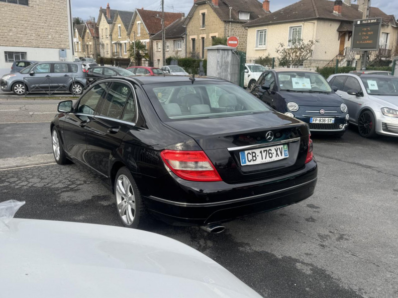 Photo 3 de l'offre de MERCEDES-BENZ CLASSE C C 200 CDI  AVANTGARDE à 7490€ chez Triplo auto