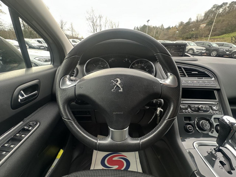Photo 17 de l'offre de PEUGEOT 5008  1.6 HDI S&S - 120 - BV EAT6 - 5PL  ALLURE GPS   TOIT PANORAMIQUE   RADAR AR à 12990€ chez Triplo auto