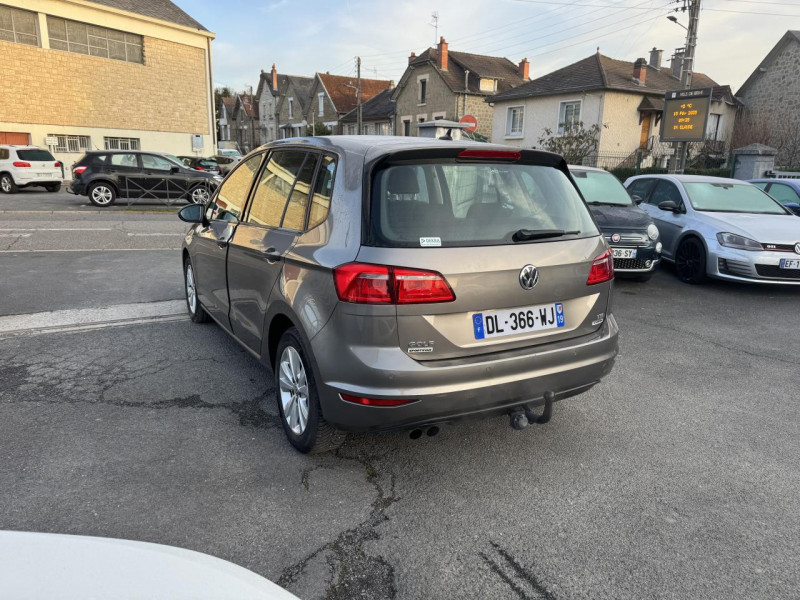 Photo 3 de l'offre de VOLKSWAGEN GOLF SPORTSVAN 1.4 TSI BLUEMOTION - 125 BVA CONFORTLINE GPS   RADAR AR   ATTELAGE à 12990€ chez Triplo auto