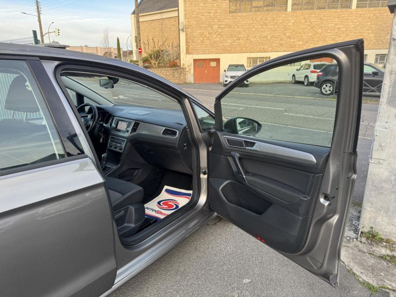 Photo 14 de l'offre de VOLKSWAGEN GOLF SPORTSVAN 1.4 TSI BLUEMOTION - 125 BVA CONFORTLINE GPS   RADAR AR   ATTELAGE à 12990€ chez Triplo auto