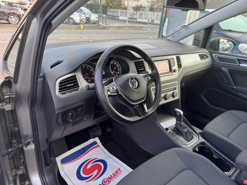 Photo 22 de l'offre de VOLKSWAGEN GOLF SPORTSVAN 1.4 TSI BLUEMOTION - 125 BVA CONFORTLINE GPS   RADAR AR   ATTELAGE à 12990€ chez Triplo auto