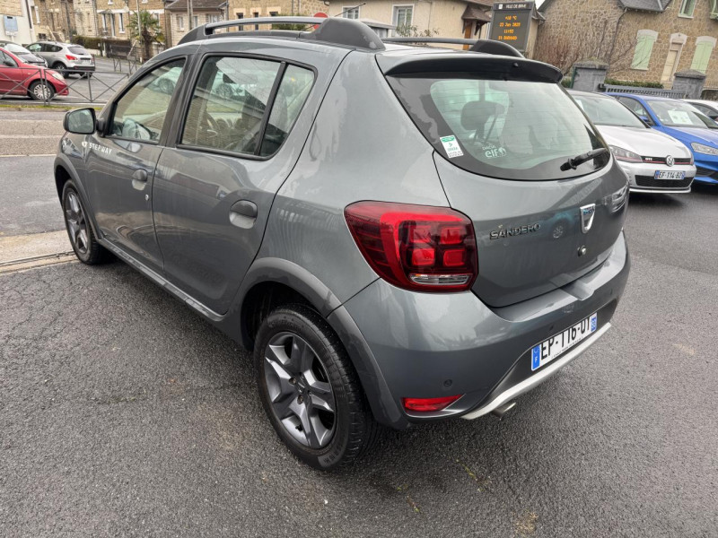 Photo 3 de l'offre de DACIA SANDERO 0.9 TCE - 90 BVA STEPWAY GPS   CLIM   RADAR AR à 12490€ chez Triplo auto