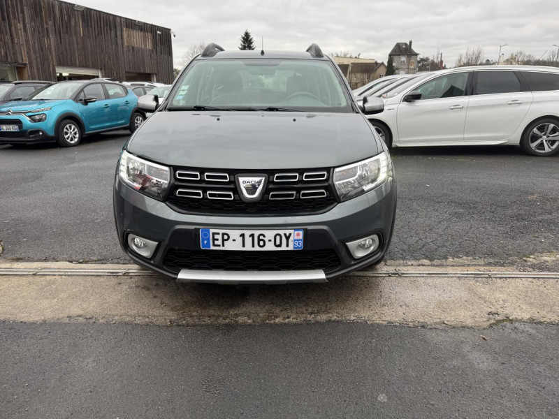 Photo 8 de l'offre de DACIA SANDERO 0.9 TCE - 90 BVA STEPWAY GPS   CLIM   RADAR AR à 12490€ chez Triplo auto