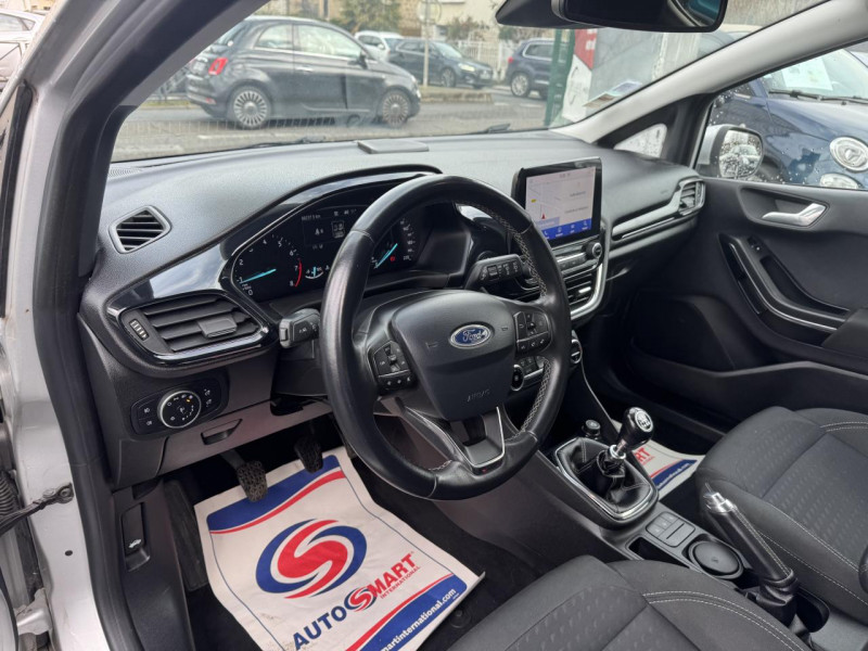 Photo 20 de l'offre de FORD FIESTA 1.0 ECOBOOST - 100 S&S TITANIUM GPS   RADAR AR   CLIM à 10990€ chez Triplo auto