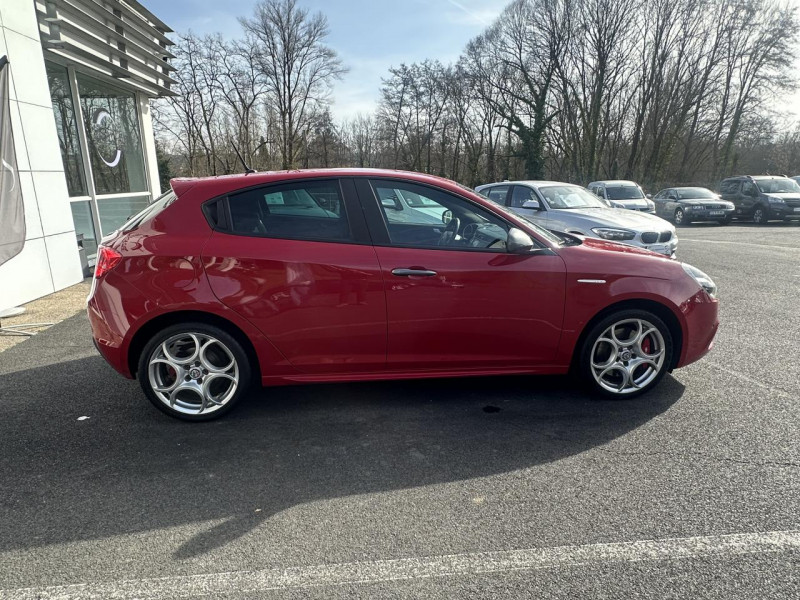 Photo 8 de l'offre de ALFA ROMEO GIULIETTA 1.4 TB MULTIAIR - 150 S&S IMOLA GPS   RADAR AR / AV   CLIM à 14990€ chez Triplo auto