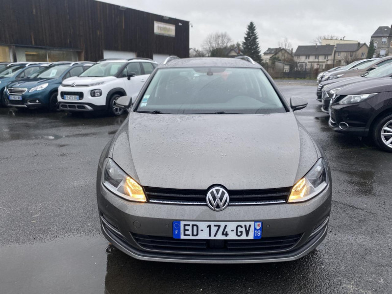 Photo 8 de l'offre de VOLKSWAGEN GOLF SW 1.6 TDI FAP BLUEMOTION - 110 CONFORTLINE BUSINESS GPS   ATTELAGE à 12490€ chez Triplo auto