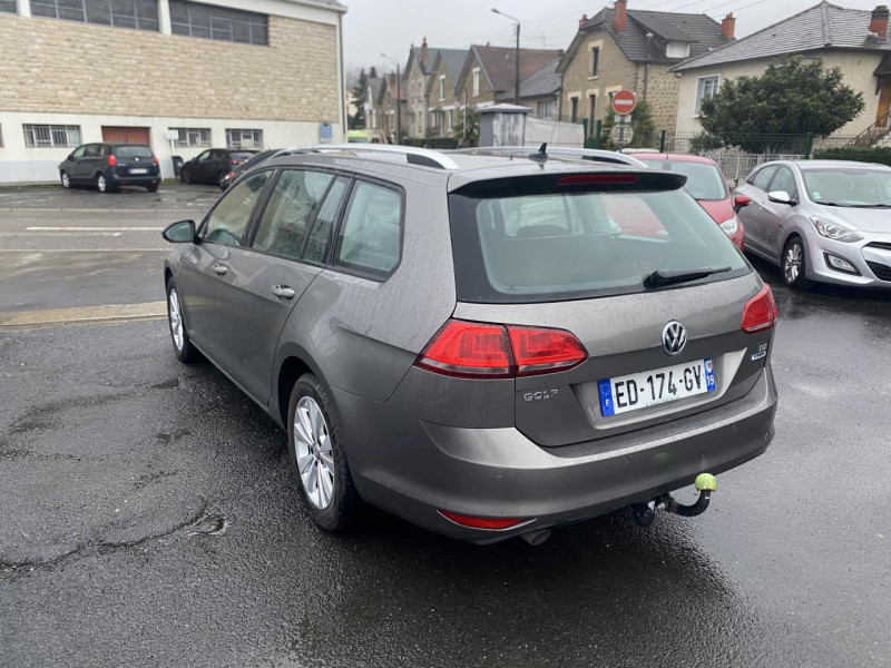 Photo 3 de l'offre de VOLKSWAGEN GOLF SW 1.6 TDI FAP BLUEMOTION - 110 CONFORTLINE BUSINESS GPS   ATTELAGE à 12490€ chez Triplo auto