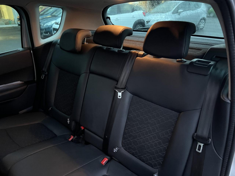 Photo 13 de l'offre de PEUGEOT 3008 1.2I PURETECH S&S - 130 ALLURE GPS   CLIM   ATTELAGE à 12490€ chez Triplo auto