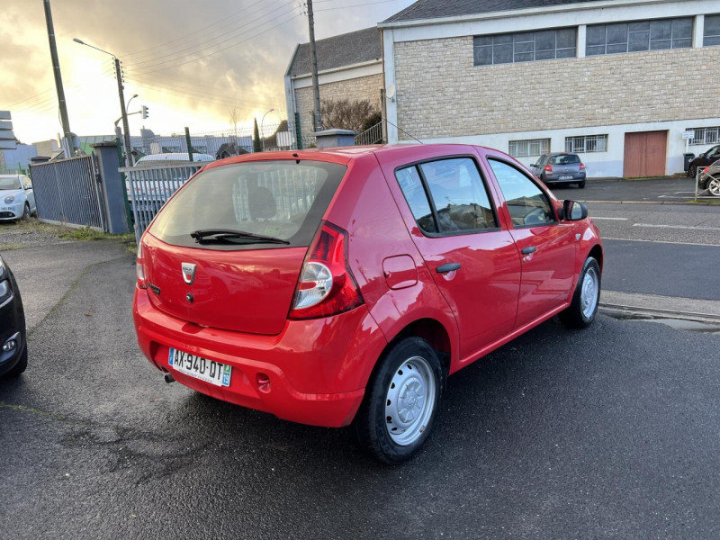 Photo 5 de l'offre de DACIA SANDERO 1.4 MPI GPL - 75 AMBIANCE  à 4490€ chez Triplo auto