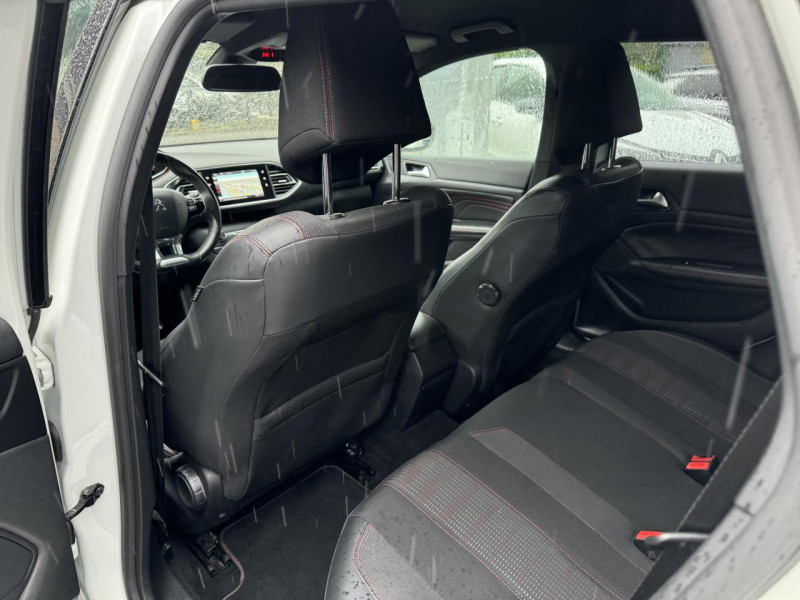 Photo 23 de l'offre de PEUGEOT 308 SW 1.2I PURETECH S&S - 130 GT LINE GPS   CAMERA AR à 11990€ chez Triplo auto