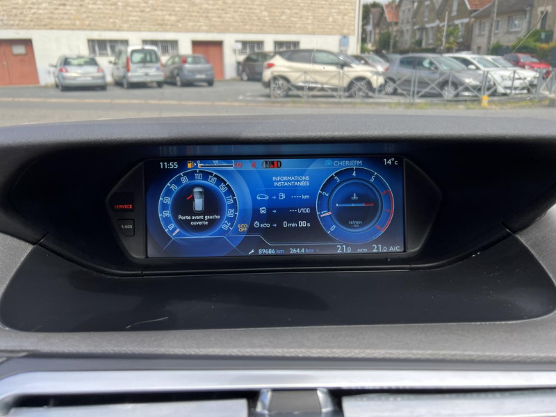 Photo 18 de l'offre de CITROEN C4 PICASSO 1.2 PURETECH - 130 S&S FEEL GPS   CLIM à 11990€ chez Triplo auto