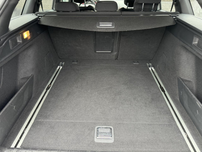 Photo 10 de l'offre de PEUGEOT 308 SW 1.2I PURETECH S&S - 130 GT LINE GPS   CAMERA AR à 11990€ chez Triplo auto