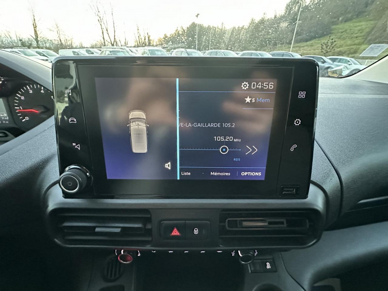 Photo 19 de l'offre de PEUGEOT PARTNER 1.6 BLUEHDI S&S - 100 ASPHALT LONG GPS   CLIM à 11990€ chez Triplo auto