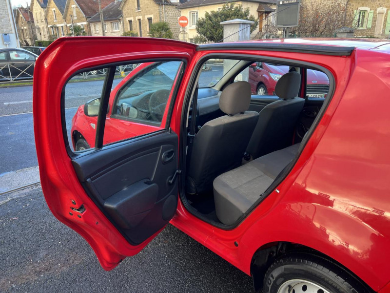 Photo 35 de l'offre de DACIA SANDERO 1.4 MPI GPL - 75 AMBIANCE  à 4490€ chez Triplo auto