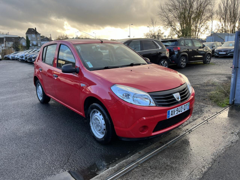 Photo 7 de l'offre de DACIA SANDERO 1.4 MPI GPL - 75 AMBIANCE  à 4490€ chez Triplo auto