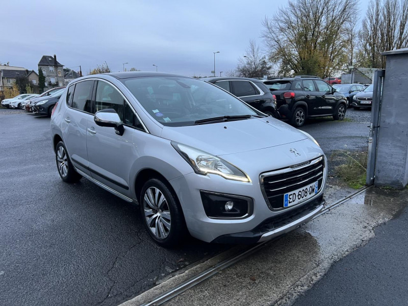 Photo 7 de l'offre de PEUGEOT 3008 1.2I PURETECH S&S - 130 ALLURE GPS   CLIM   ATTELAGE à 12490€ chez Triplo auto