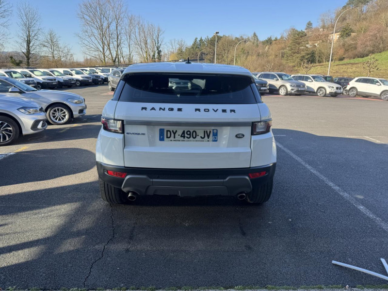 Photo 6 de l'offre de LAND-ROVER RANGE ROVER EVOQUE 2.0 TD4 - E-CAPABILITY 150 SE DYNAMIC CLIM   RADAR AR à 15490€ chez Triplo auto
