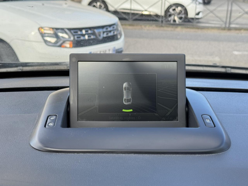 Photo 34 de l'offre de PEUGEOT 3008 1.6 BLUEHDI S&S - 120 STYLE GPS   RADAR AR   CLIM à 8990€ chez Triplo auto