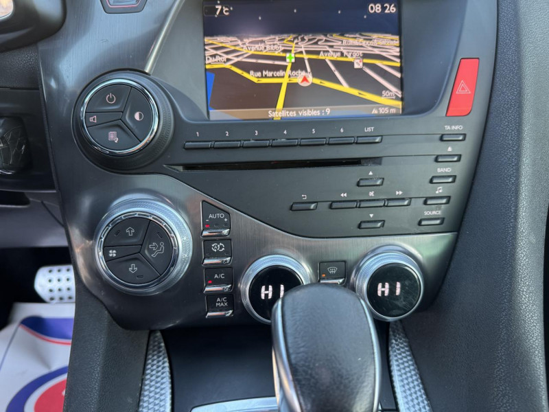Photo 37 de l'offre de DS DS 5 2.0 HDI FAP - 160 SPORT CHIC GPS   CLIM   TOIT PANORAMIQUE à 7990€ chez Triplo auto