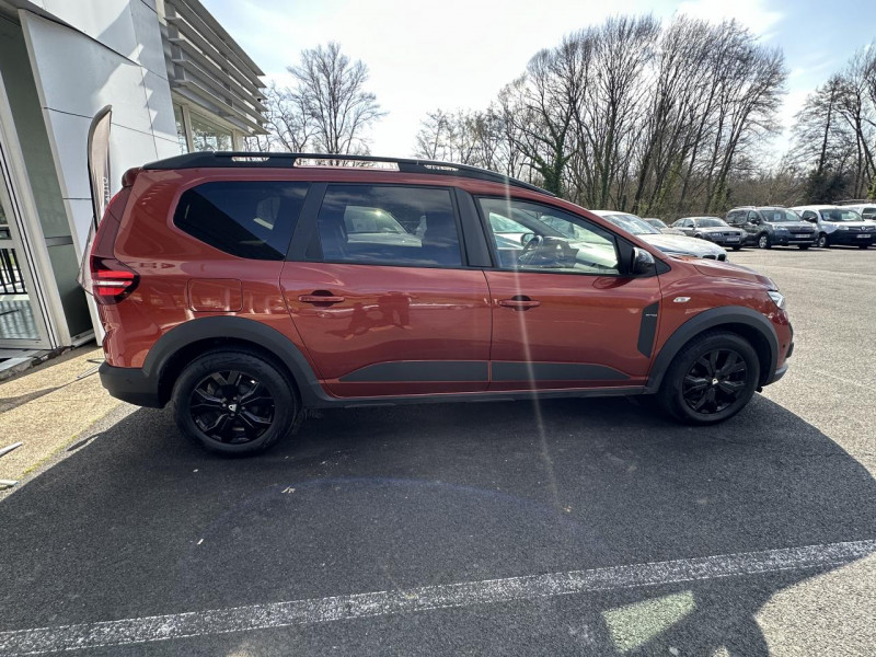 Photo 8 de l'offre de DACIA JOGGER 1.0 ECO-G - 100 - 5 PL  EXTRêME   GPS   CARPLAY   CAMERA AR à 17490€ chez Triplo auto