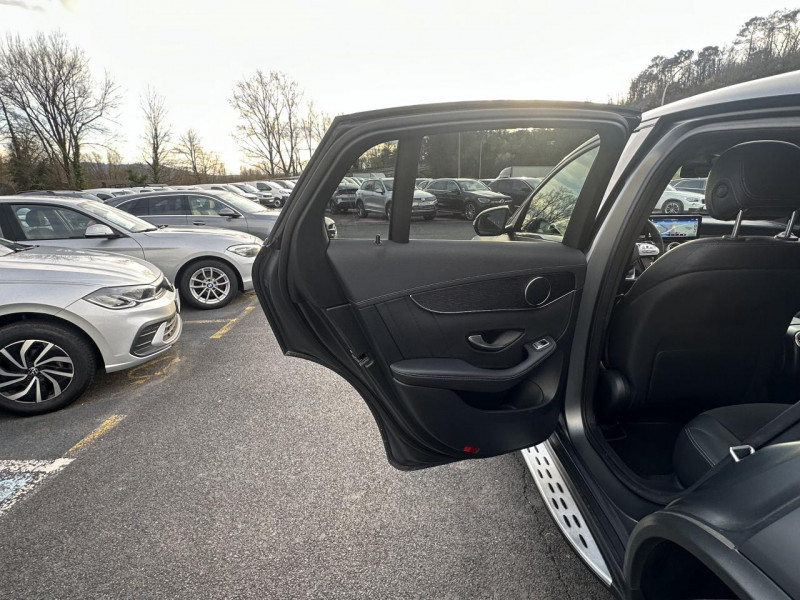 Photo 32 de l'offre de MERCEDES-BENZ GLC COUPé 300 DE   HYBRID EQ POWER - BVA 9G-TRONIC AMG LINE 4-MATIC TVA RECUPERABLE   GPS   T à 49990€ chez Triplo auto