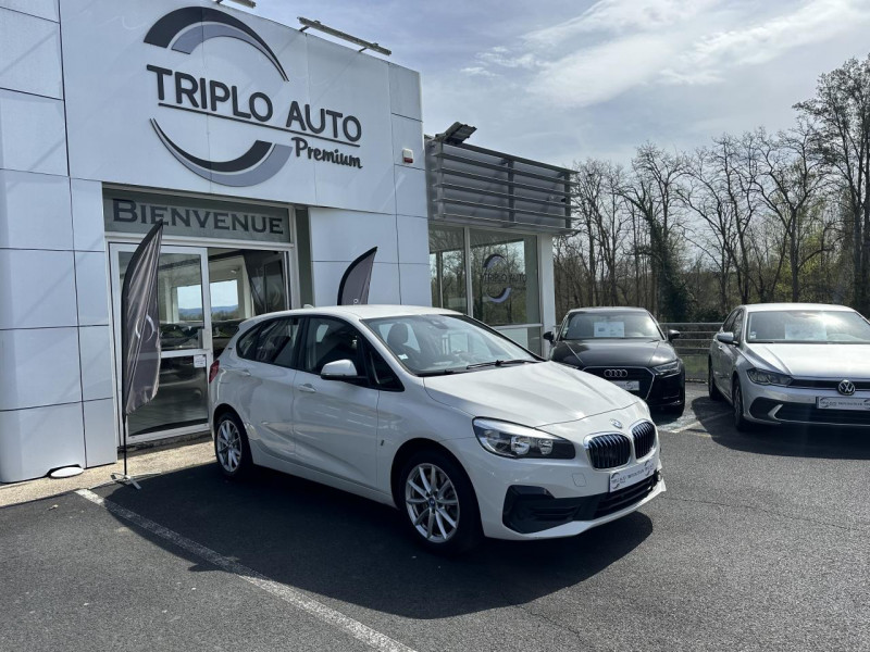 Bmw SERIE 2 225XE ACTIVE TOURER - BVA  F45 PREMIèRE GPS   CAMERA AR   CLIM Hybride BLANC Occasion à vendre