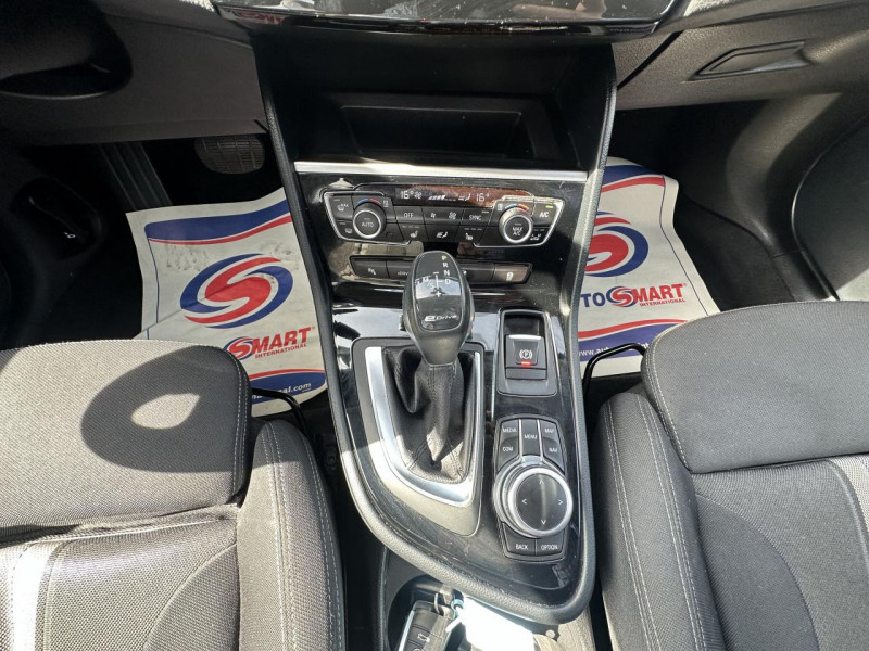 Photo 19 de l'offre de BMW SERIE 2 225XE ACTIVE TOURER - BVA  F45 PREMIèRE GPS   CAMERA AR   CLIM à 17990€ chez Triplo auto
